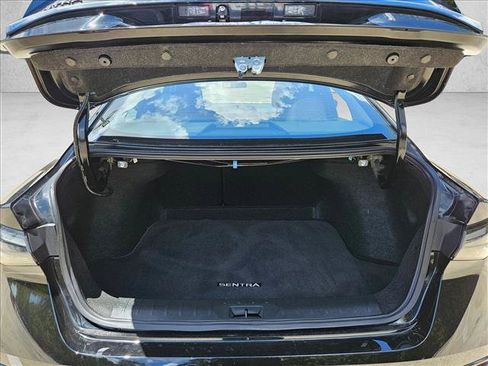 Used 2026 Nissan Sentra SR w/ Floor Mat Package FWD image 19