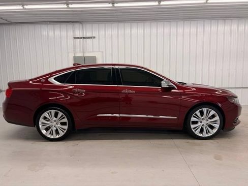 Used 2016 Chevrolet Impala LTZ w/ Enhanced Convenience Package FWD image 6