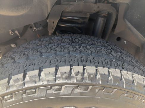 Used 2024 RAM 2500 Laramie w/ Safety Group image 10