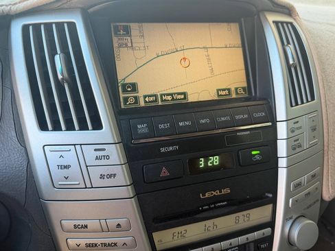 Used 2006 Lexus RX 330 FWD image 28