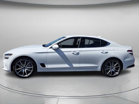 Used 2026 Genesis G70 2.5T RWD image 3