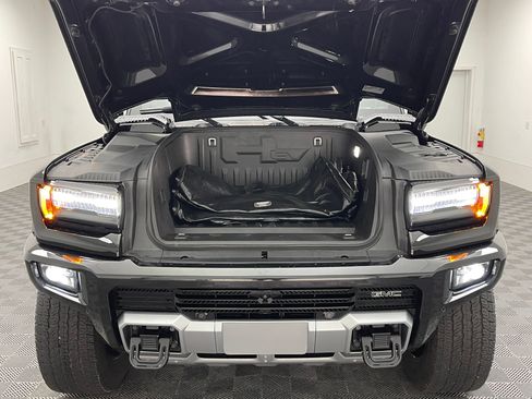 Used 2025 GMC Hummer EV 2X w/ LPO, Illumination Package AWD/4WD image 17
