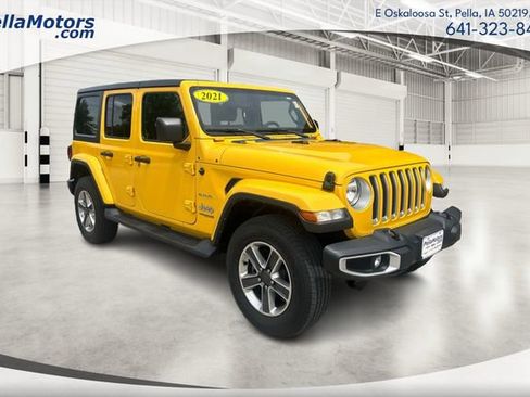 Used 2021 Jeep Wrangler Unlimited Sahara AWD/4WD image 1