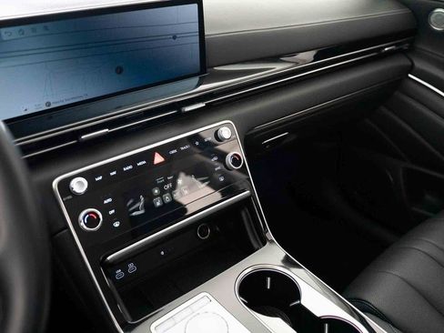 Used 2025 Genesis GV80 2.5T Standard image 28