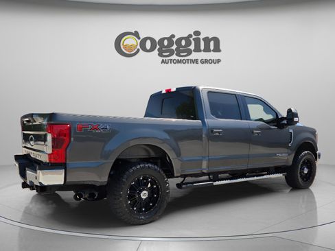 Used 2018 Ford F250 Lariat w/ Lariat Ultimate Package image 5