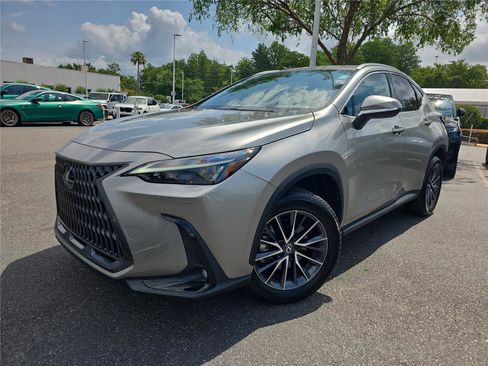 Used 2024 Lexus NX 250 FWD w/ Towing Package (2000 Lbs) image 26
