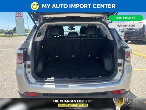 Used 2022 Jeep Compass Latitude w/ Convenience Group AWD/4WD image 27