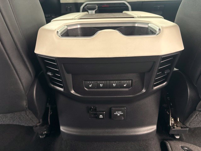 Used 2024 Toyota Tundra Capstone AWD/4WD image 30