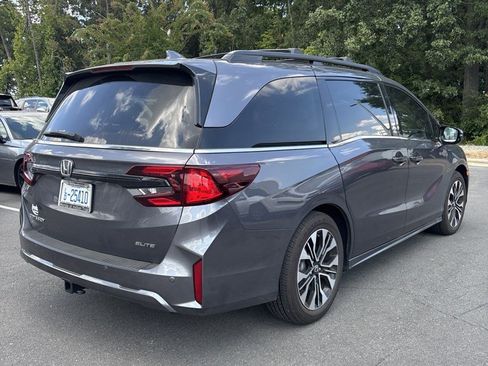 Used 2026 Honda Odyssey Elite image 26