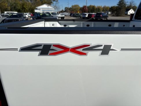 Used 2021 Chevrolet Colorado LT w/ LT Convenience Package image 10