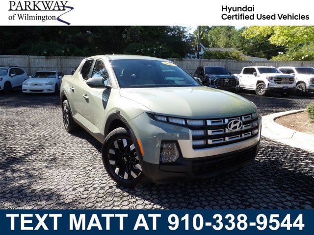 Certified 2025 Hyundai Santa Cruz SE FWD image 1