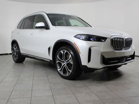 New 2026 BMW X5 xDrive40i w/ Climate Comfort Package image 7