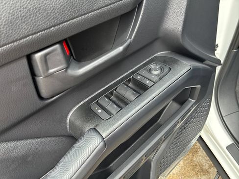 New 2026 Toyota 4Runner SR5 AWD/4WD image 13