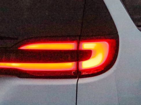 New 2026 Chrysler Pacifica Pinnacle w/ Trailer Tow Group image 10