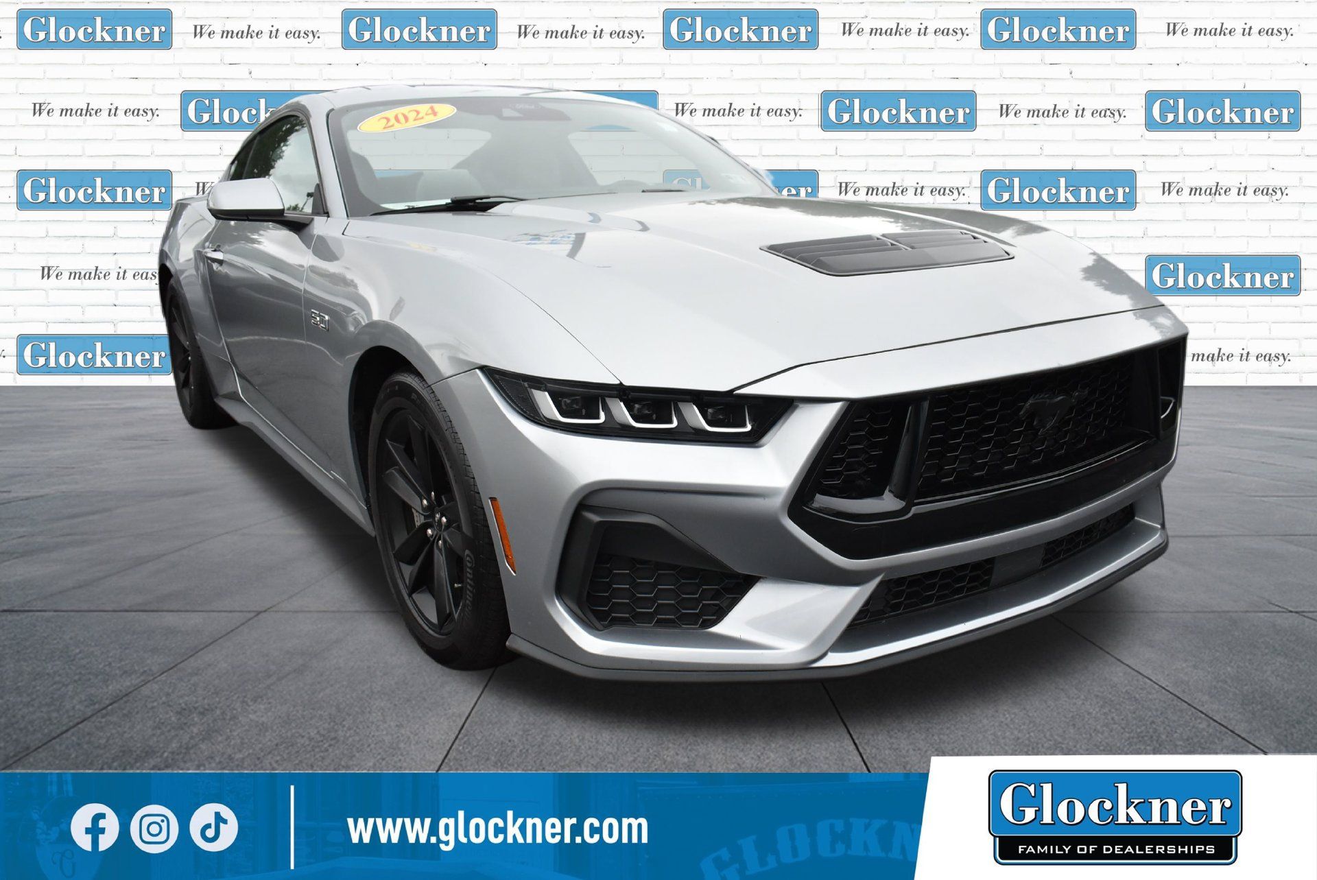 Used 2024 Ford Mustang GT RWD image 3