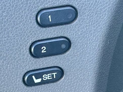 Used 2014 Honda Odyssey Touring Elite image 10