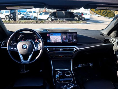 Used 2024 BMW 430i Convertible w/ Convenience Package image 28