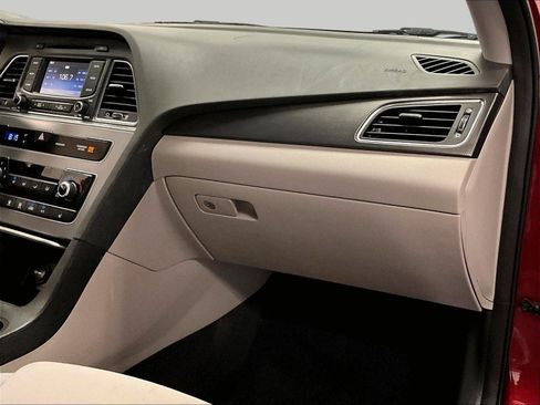 Used 2015 Hyundai Sonata Sport FWD image 15