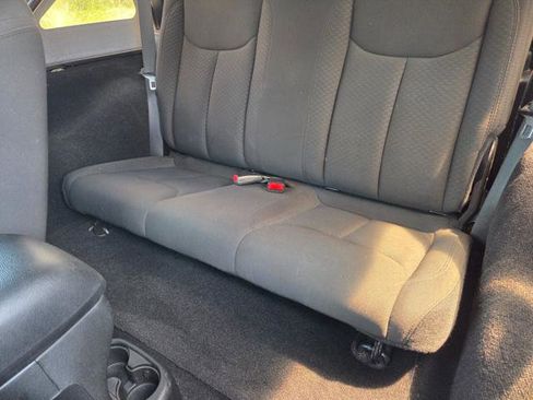 Used 2016 Jeep Wrangler Sport image 28