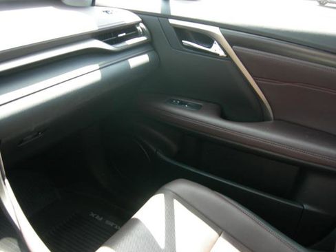 Used 2017 Lexus RX 350 AWD w/ Premium Package image 17