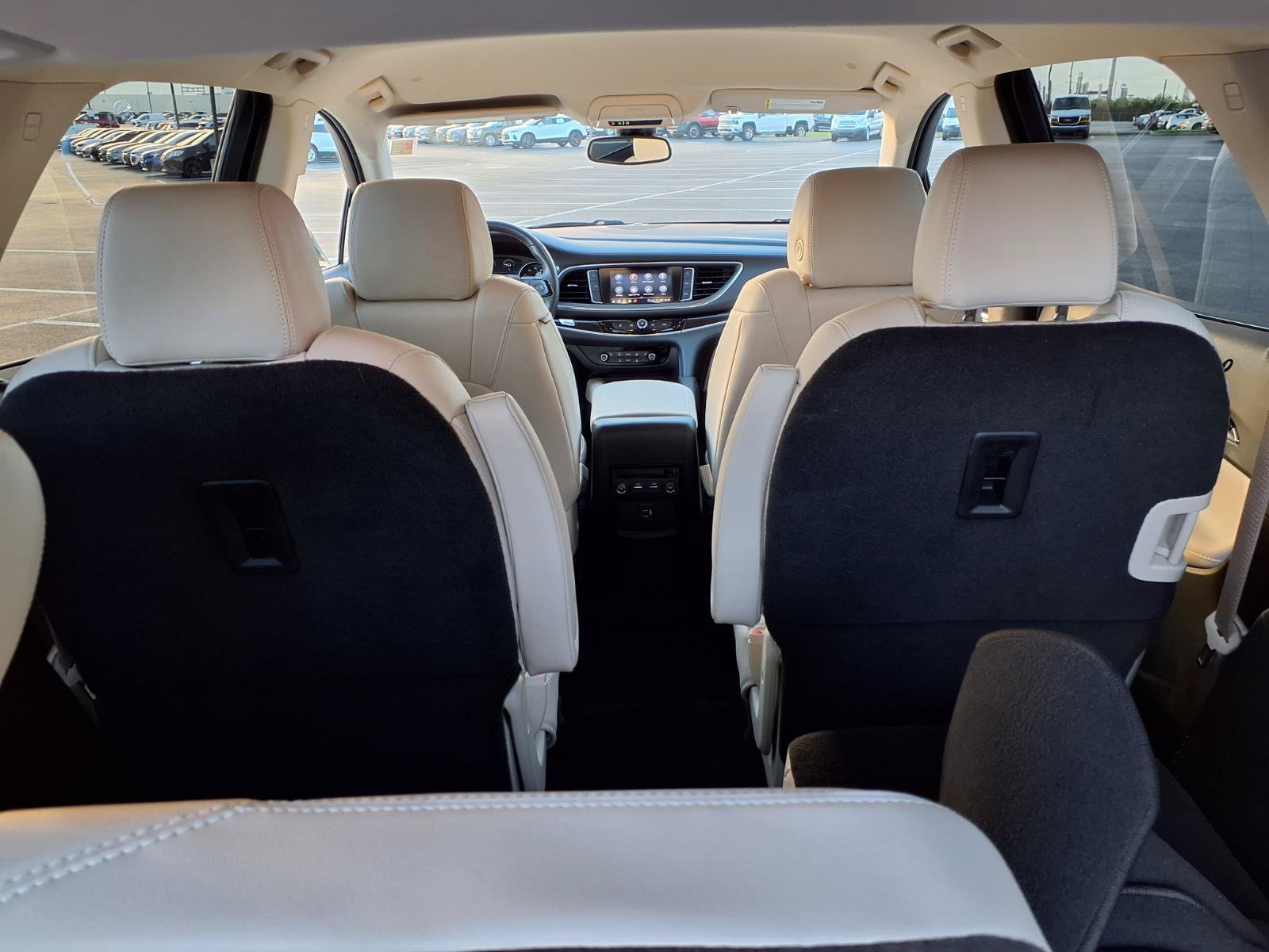 Used 2023 Buick Enclave Essence AWD/4WD image 28