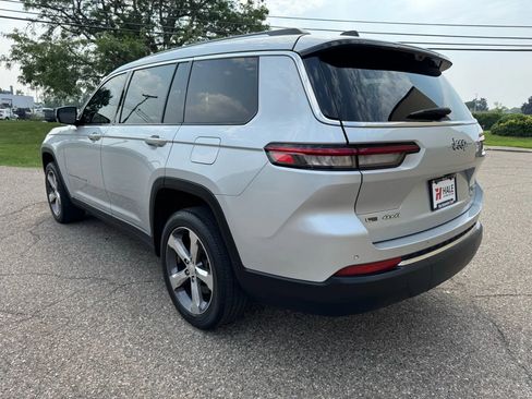 Used 2021 Jeep Grand Cherokee L Limited w/ Luxury Tech Group II image 7