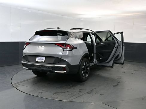 Used 2023 Kia Sportage X-Line w/ X-Line Premium Package AWD/4WD image 29