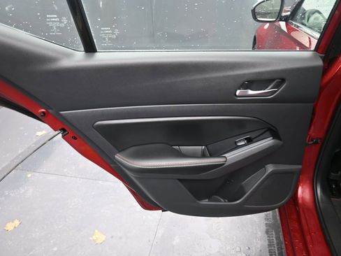 Used 2024 Nissan Altima 2.5 SR w/ SR Premium Package image 39