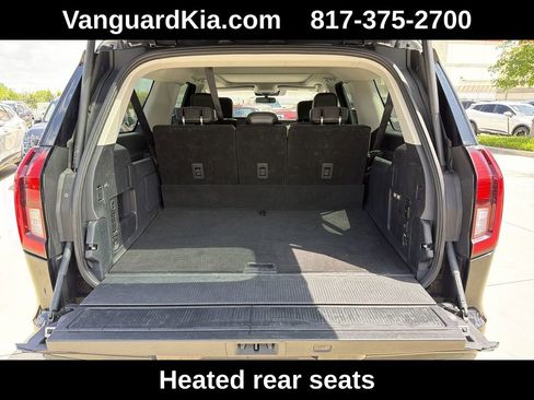 Used 2025 Ford Expedition Max Platinum AWD/4WD image 24