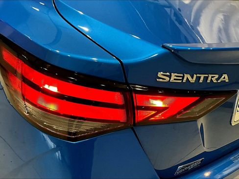 Used 2023 Nissan Sentra SR w/ Electronics Package image 23