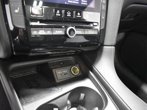 Used 2025 INFINITI QX50 Luxe image 22