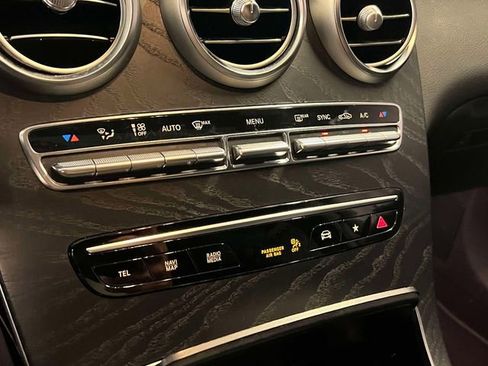 Certified 2022 Mercedes-Benz GLC 300 4MATIC Coupe image 30