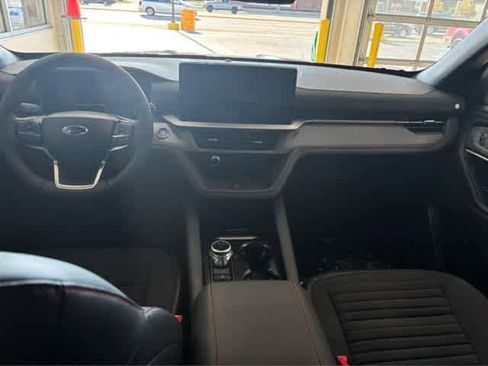 New 2025 Ford Explorer ST-Line w/ Premium Package image 7