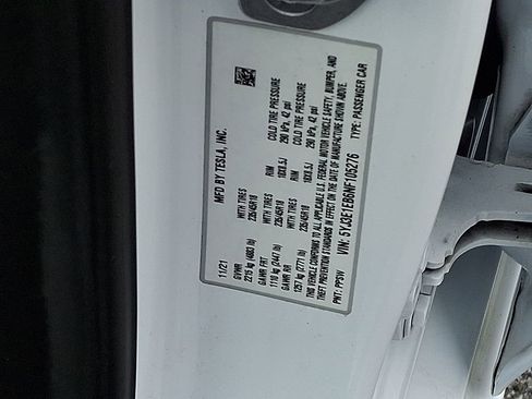 Used 2022 Tesla Model 3 Long Range image 33