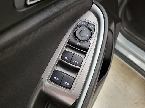 Used 2025 Chevrolet Malibu LT image 24