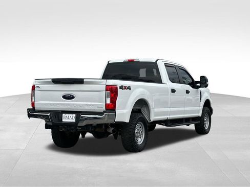 Used 2019 Ford F250 XL w/ Power Equipment Group image 11
