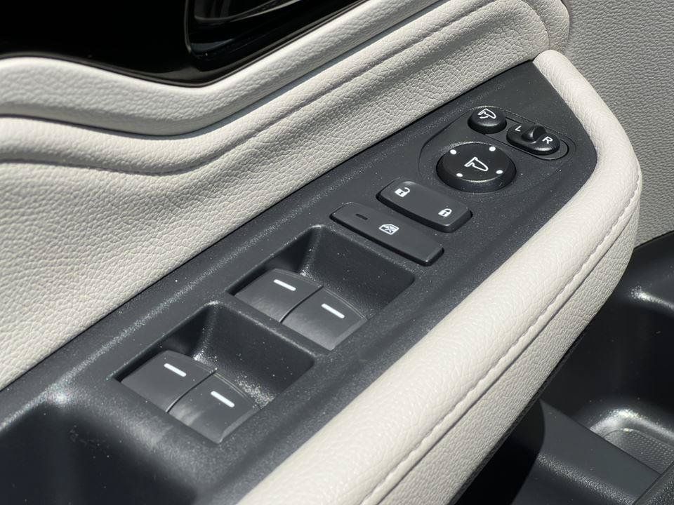 Used 2025 Honda Odyssey Elite image 16