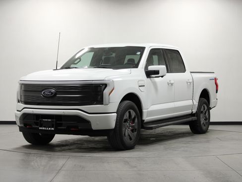 Used 2023 Ford F150 Lightning Lariat w/ Equipment Group 511A High image 8