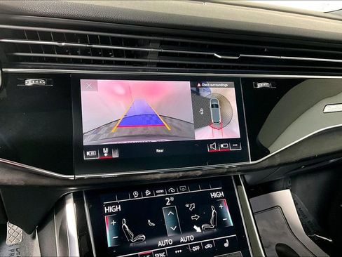 Used 2021 Audi Q7 3.0T Premium Plus w/ Premium Plus Package image 21