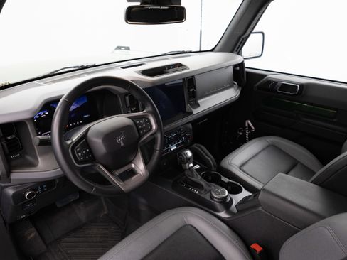 Used 2024 Ford Bronco Big Bend image 24