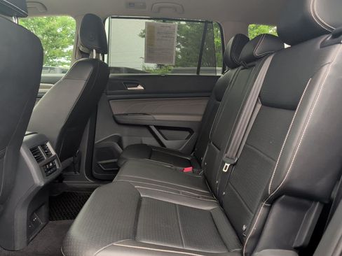 Used 2022 Volkswagen Atlas SEL AWD/4WD image 30