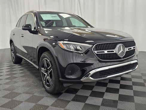 New 2026 Mercedes-Benz GLC 300 GLC 300 image 8