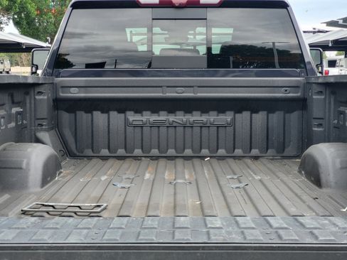 Used 2024 GMC Sierra 2500 Denali w/ Denali Reserve Package AWD/4WD image 25