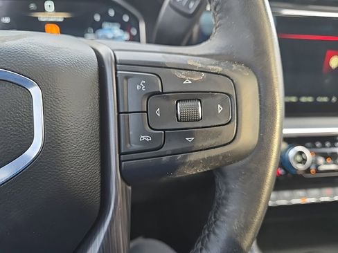 Used 2025 GMC Sierra 2500 Denali Ultimate image 18