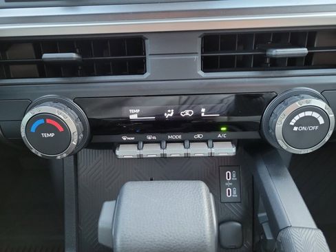 Used 2025 Toyota 4Runner SR5 image 18