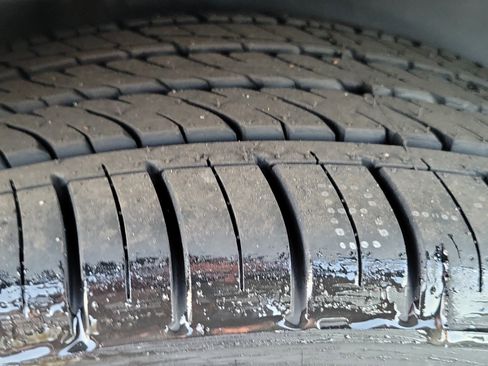 Used 2016 Dodge Challenger R/T w/ Blacktop Package image 23