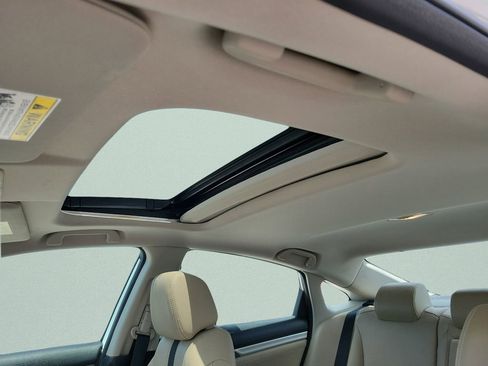 Used 2019 Honda Civic EX-L image 17