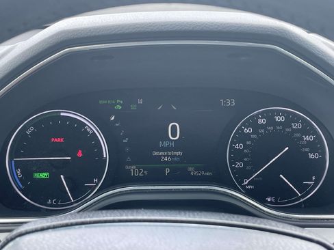 Used 2020 Toyota Avalon Limited w/ Advanced Safety Package FWD image 19