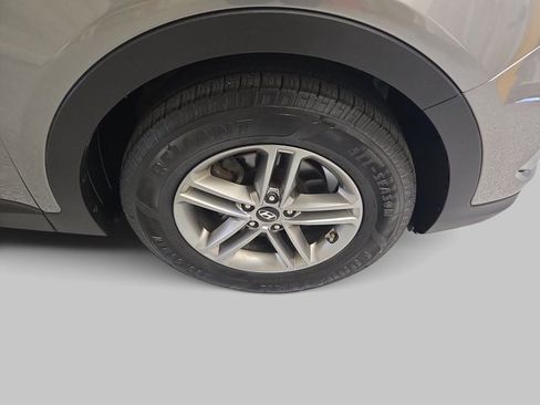 Used 2018 Hyundai Santa Fe Sport image 35