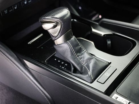 Used 2023 Lexus ES 350 F Sport w/ Accessory Package (Z2) FWD image 6